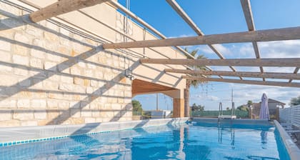 Villa 'Marta Maria Con Giardino' with Private Pool, Wi-Fi and Air Conditioning