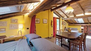 2 camere, Wi-Fi gratuito, lenzuola