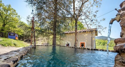 Cabane 'La Baita' avec vue sur la montagne, Wi-Fi et climatisation