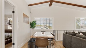 Dining - Moonlight Ridge| Spa, Gated, EV Charge, Game Room! (Big Bear)
