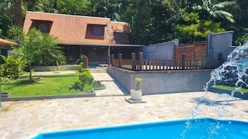 Piscina externa