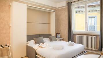 Fer et planche Ă repasser, Wi-Fi, draps fournis