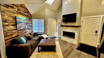 TV connectée, cheminée