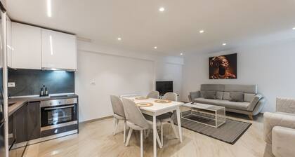 Mumba Apartment 2 by Kondo Stays