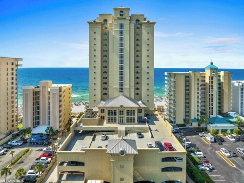 Escapes 802 1-br condo with awesome indoor pool in  Orange Beach