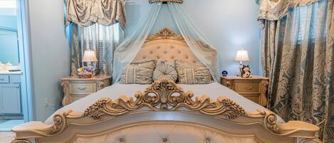 12 soverom, strykejern/-brett, reiseseng for barn og wi-fi