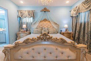 12 bedrooms, iron/ironing board, travel cot, WiFi - Disney Dream House: 12 Themed Bedrooms! (Orlando)