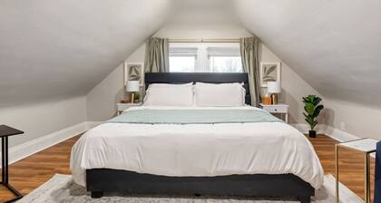 Stylish Studio Cleveland Clinic