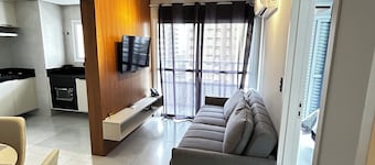 1 min from the beach with pool, air conditioning, pet and kids area. Gym/games room