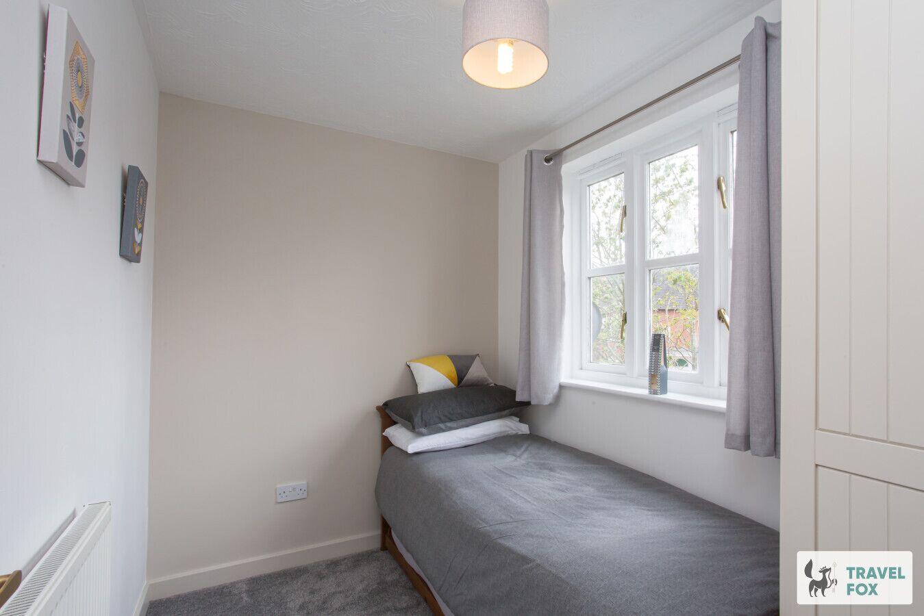 3 soverom, skrivebord, strykejern/-brett og wi-fi