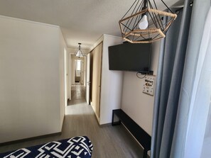 3 chambres, fer et planche Ă repasser, Wi-Fi, literie fournie