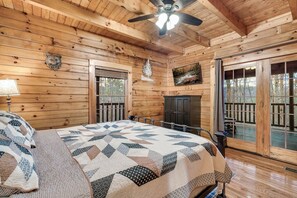 4 Schlafzimmer, Bügeleisen/Bügelbrett, Reisekinderbett, WLAN
