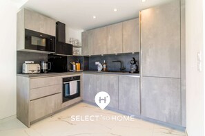 Fridge, microwave, oven, dishwasher