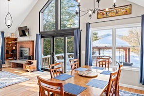 Dining - Mtn View | Outdoor hot tub + fireplace | 10+ Guest (Conway)
