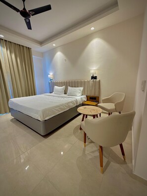 Deluxe Double Room, Balcony, City View | Minibar, desk, laptop workspace, free WiFi - Coozy Nest (Lucknow)