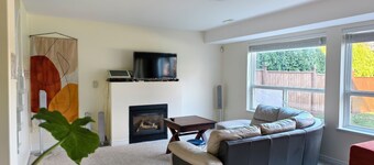 Spacious 2-Bedroom Suite Near Cultus Lake with Private Entrance & Patio