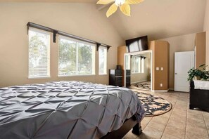 4 bedrooms, iron/ironing board, free WiFi, bed sheets