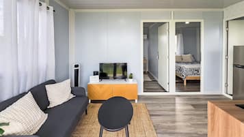 2 Schlafzimmer, Schreibtisch, kostenloses WLAN, BettwÀsche