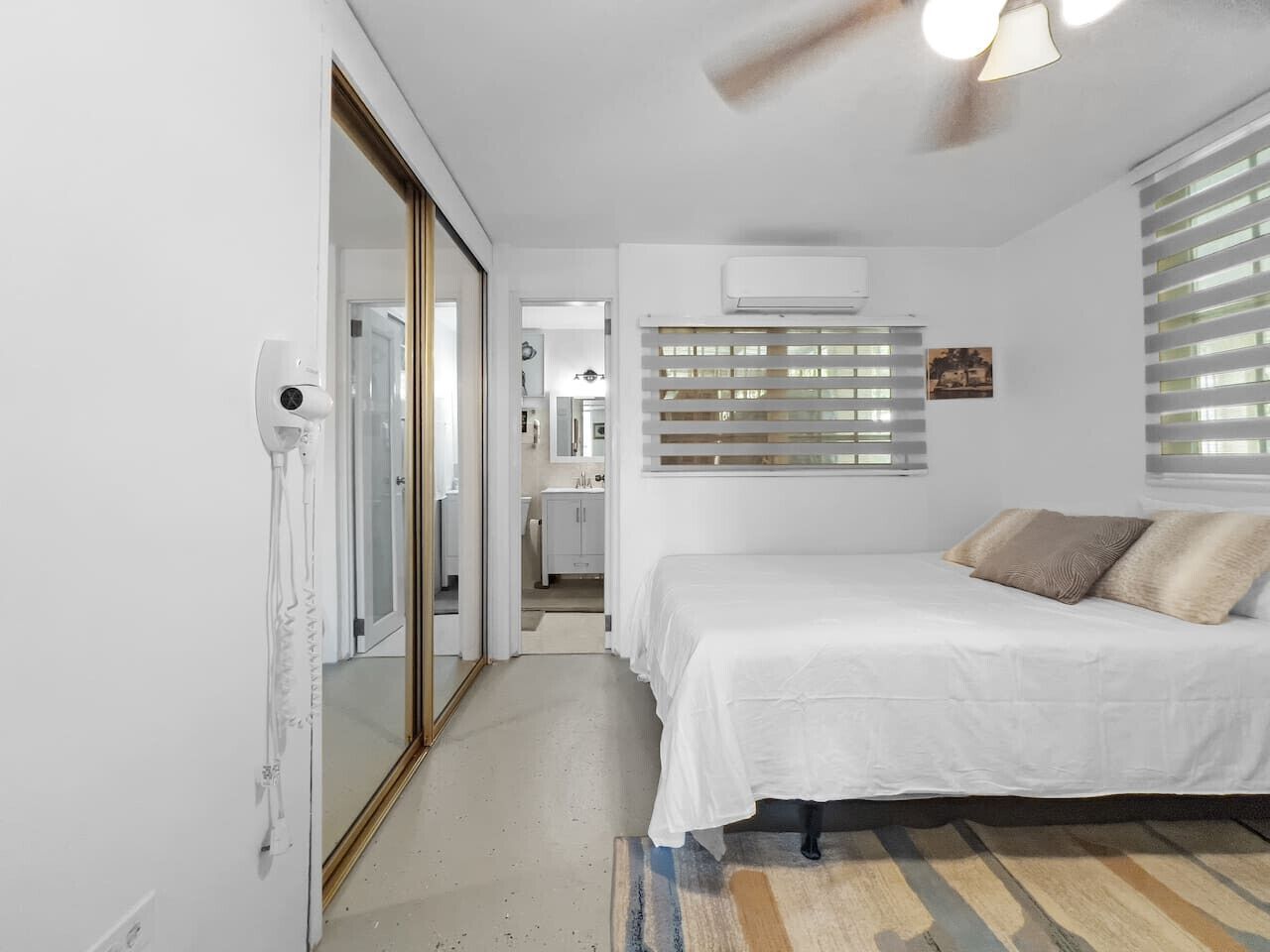 2 camere, una scrivania, Wi-Fi gratuito, lenzuola