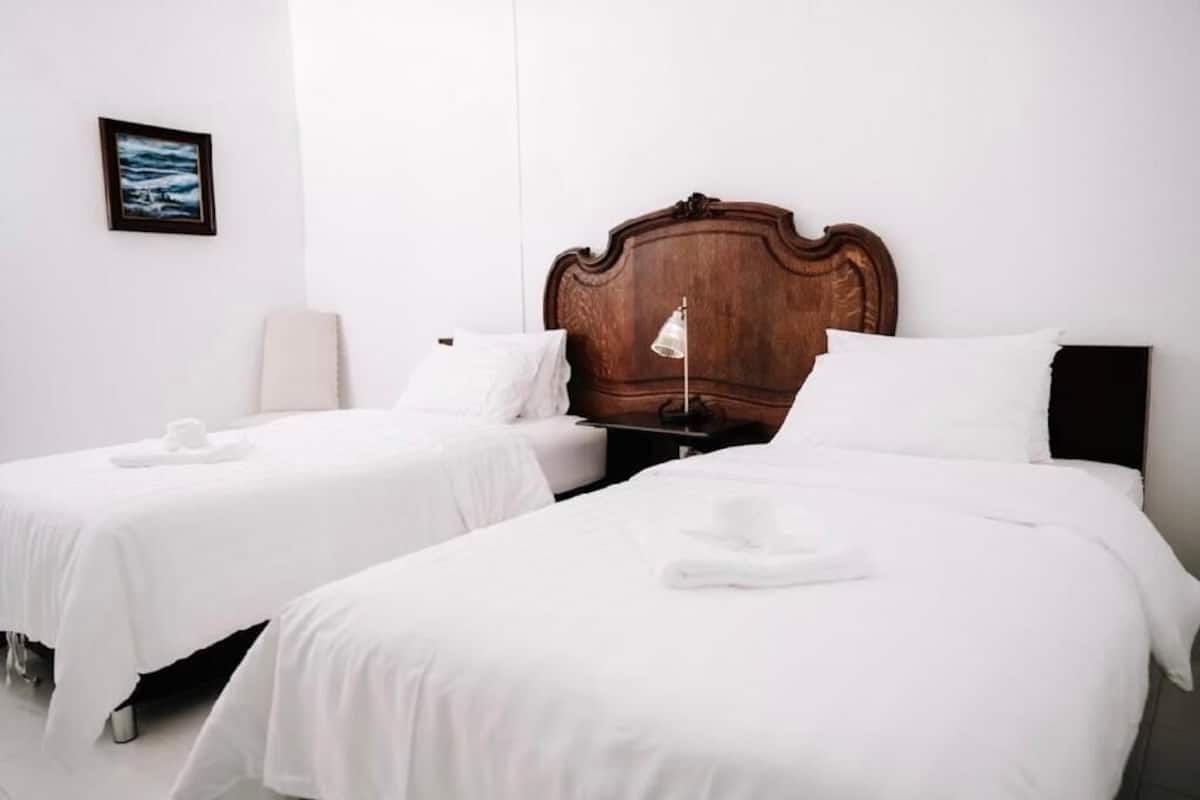 Room Twin Bed Standard