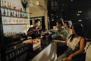 Alimentos y bebidas