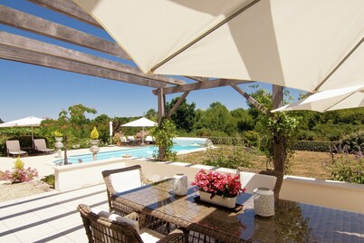 Rouzède Villa with Pool