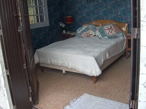 2 bedrooms - AU ROC A PIC (Champeaux)