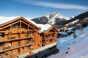 Exterior - Stylish Chalet in Sainte-Foy with Spa Access (Sainte Foy Tarentaise)