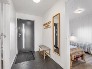5 bedrooms