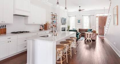 Liberty House - 3 Bedroom Downtown with Easy Parking