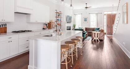 Radiant Estate in the Heart of Savannah