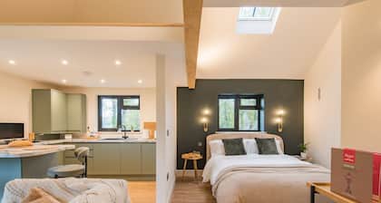 The Garden Room -  a holiday let that sleeps 2 guests  in 1 bedroom