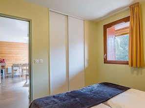 1 bedroom, internet