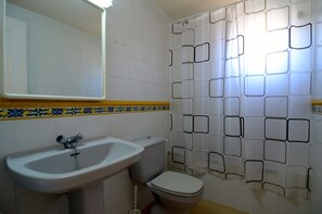 Bathroom - TERRASSA DEL MAR 6-1-B (L'Escala)