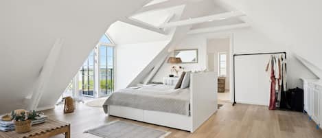 4 bedrooms, WiFi