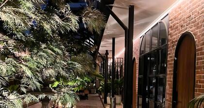 11 Bedrooms city courtyard villa in the center of Bangkok.
