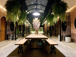 Dining - 11 Bedrooms city courtyard villa in the center of Bangkok. (Krung Thep Maha Nakhon)