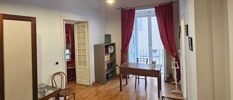 Appartamento Classic | 1 camera, Wi-Fi gratuito
