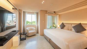 Habitación Deluxe, tina, vista a la ciudad