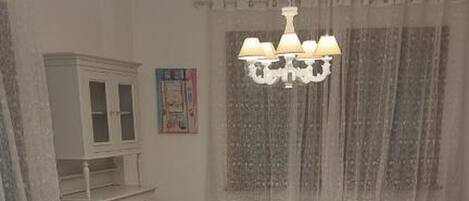 TV connectée, cheminée