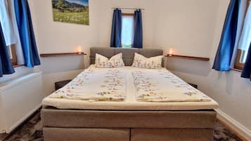 2 Schlafzimmer, Bügeleisen/Bügelbrett, kostenloses WLAN, Bettwäsche