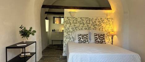 3 habitaciones, internet y ropa de cama