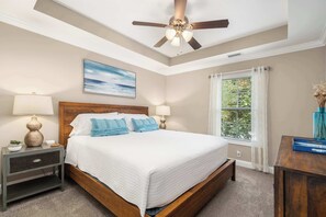 2 bedrooms, desk, iron/ironing board, free WiFi