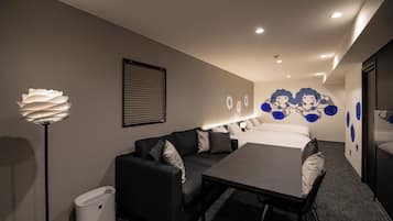 Phòng Suite tiện nghi đơn giản | 1 phòng ngủ, trang trí khác biệt, bàn ủi/dụng cụ ủi quần áo