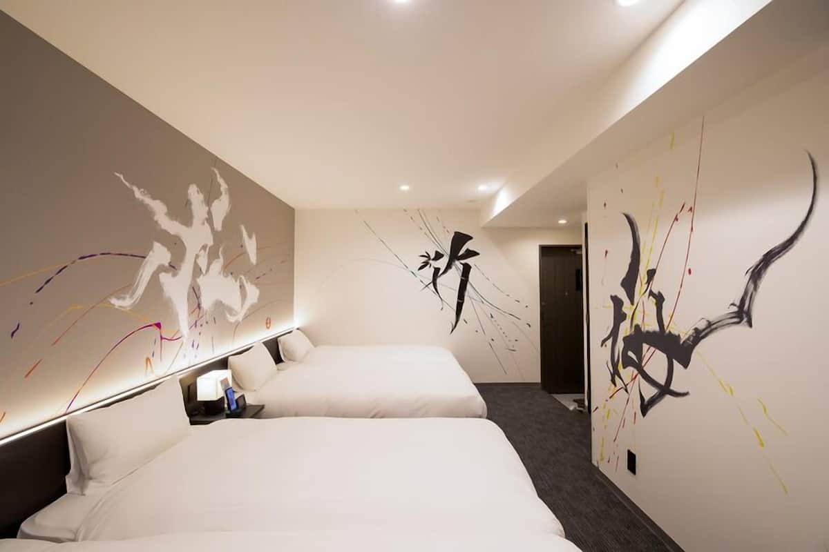 1 bedroom, individually decorated, iron/ironing board, free WiFi