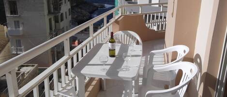 Apartment, 2 Bedrooms, Patio, Ocean View | Balcony
