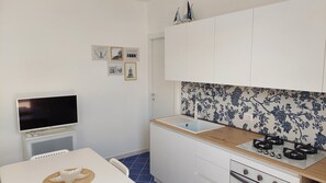 Casa Basic | Cucina privata