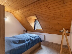 3 bedrooms, free WiFi - Ideal chalet in central Cauterets, 6-8 people, private parking (Cauterets)