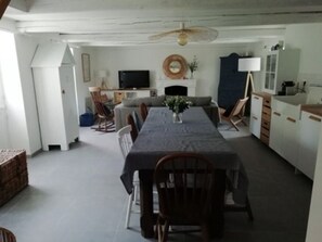Tv och eldstad