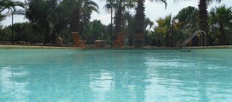 MACCHIA SALENTINA small apartment 4 places in residence with swimming pool 2 km from the sea